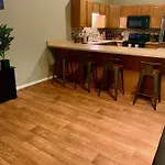 Spunky Town Home New Center Area